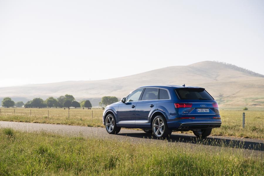  Audi SQ7 TDI (4M) 2016 года  (AU) (фото 23 из 30)